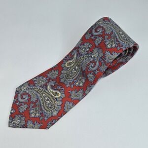Vintage Oakton Ltd Red Paisley Silk Tie Made in USA Italian Fabric 3.5x58